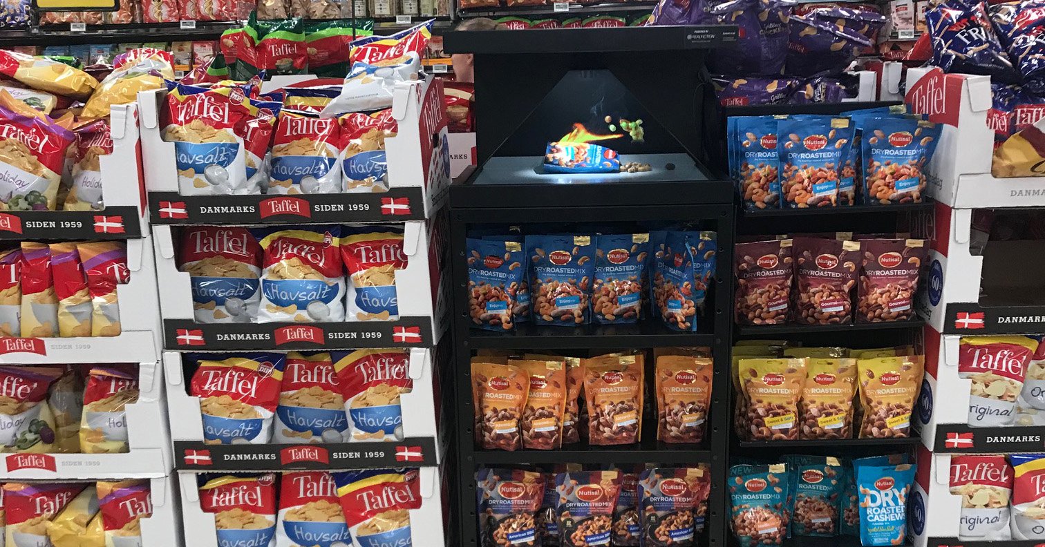 in store marketing with holographic displays
